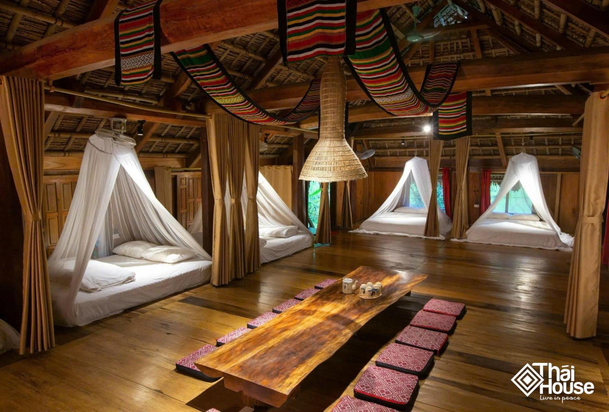 Thai House Pu Luong - Century Old Stilt House With Terrace Views Huong Ba Thuoc Extérieur photo